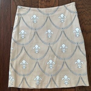 Golf Skort Size S Small Made in Germany Elegant Fleur-de-lis Print Golf Casual